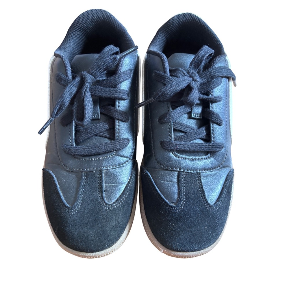 Cat Jack Kids Black Suede Trim Lace Up Athletic Sneakers Size 5
